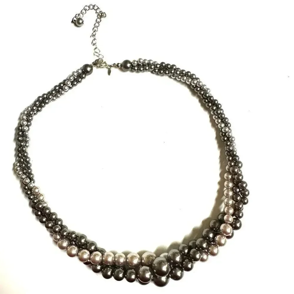 Roman grey faux pearl twisted necklace